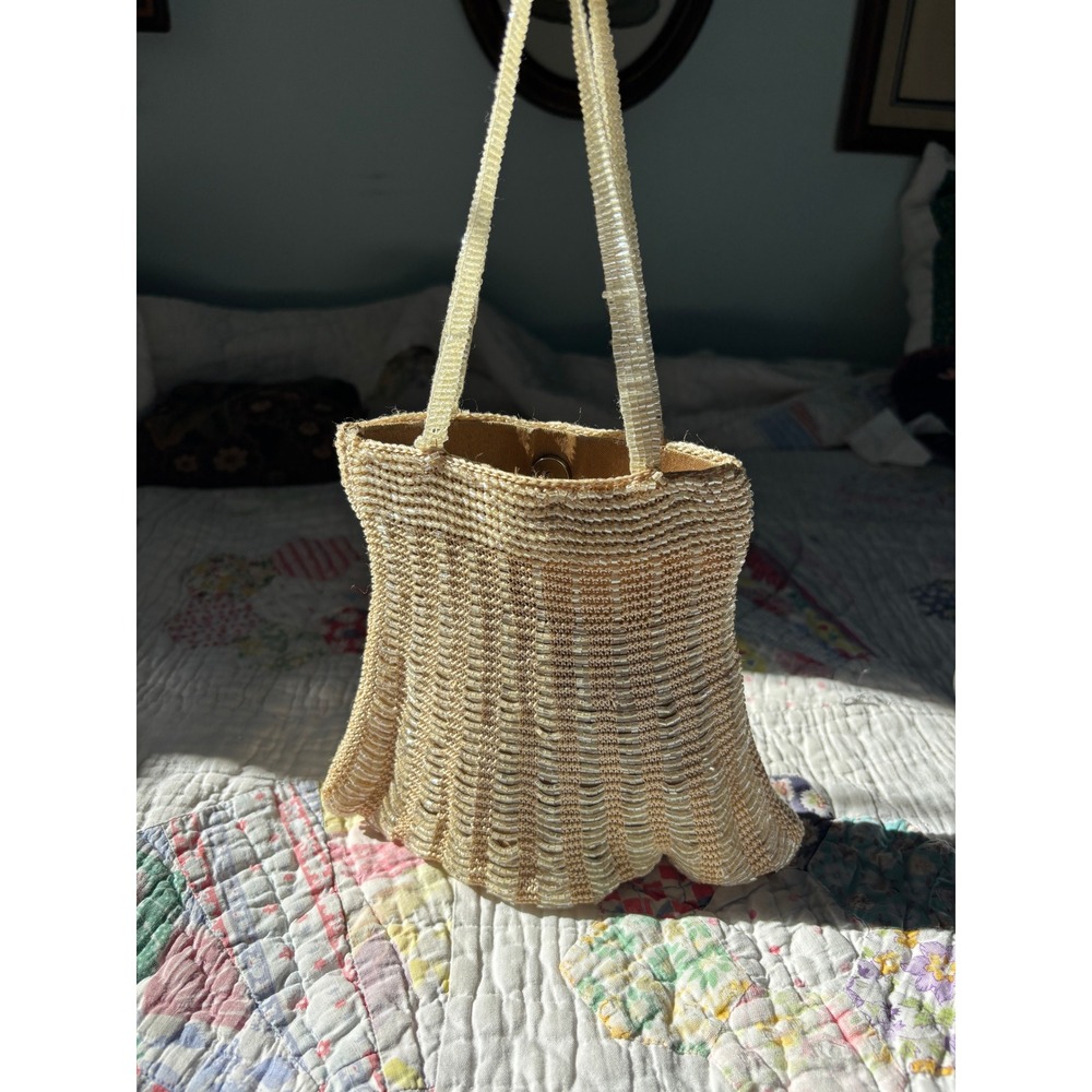 Page D. Embroidered Beaded Evening Bag Champagne Gold Scalloped Hand Bag - Picture 5 of 13
